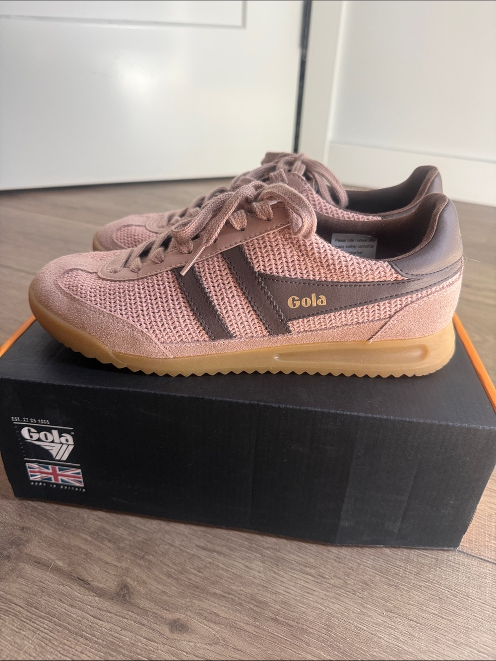 Gola Tornado Zephyr Cameo/Dark Brown Classic Trainer Sneakers (BRAND NEW)
